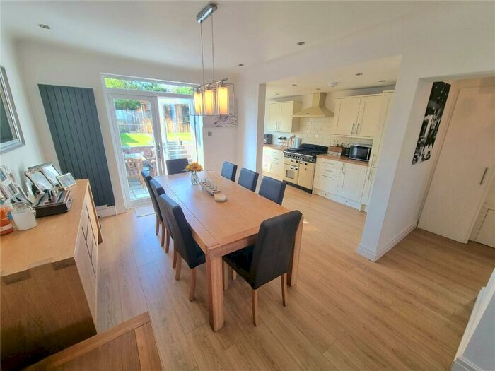 3 Bedroom Semi-Detached House For Sale In Whitfield Lane, Heswall, Wirral, CH60