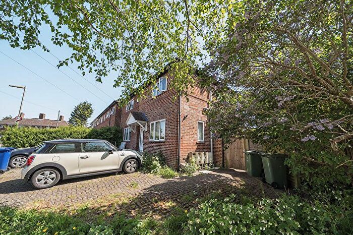 1 Bedroom Flat For Sale In Peat Moors, Oxford, OX3