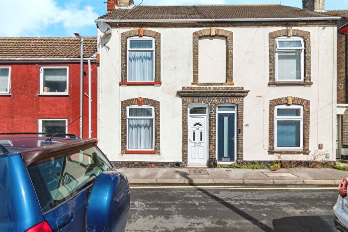 3 Bedroom Terraced House For Sale In Crown Street West, Lowestoft, NR32