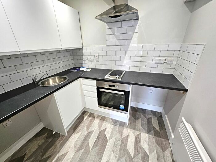Studio To Rent In Apartment C Carr Hill, Balby, Doncaster, DN4