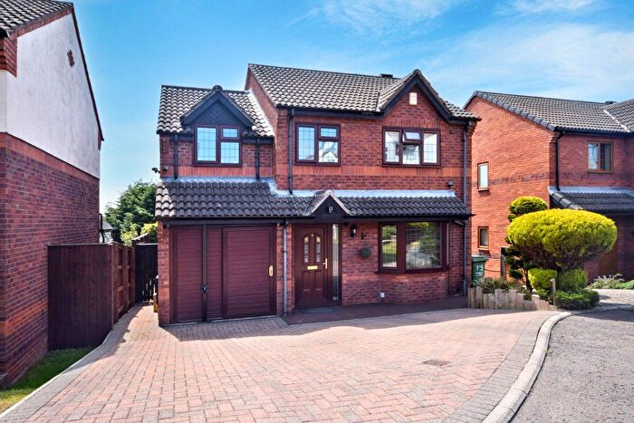 4 Bedroom Detached House For Sale In Headlands Walk, Ossett, Wakefield, WF5
