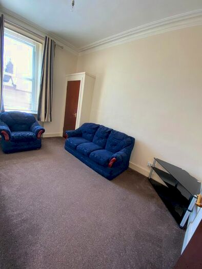 1 Bedroom Flat To Rent In G/L, Cleghorn Street, Dundee, DD2