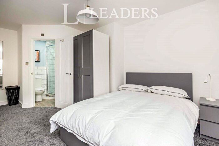 1 Bedroom House To Rent In Liverpool Road, Newcastle, Staffordshire, ST5