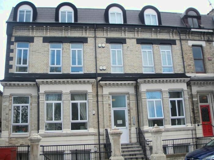 2 Bedroom Flat To Rent In Acklam Road, Stockton-On-Tees, TS17