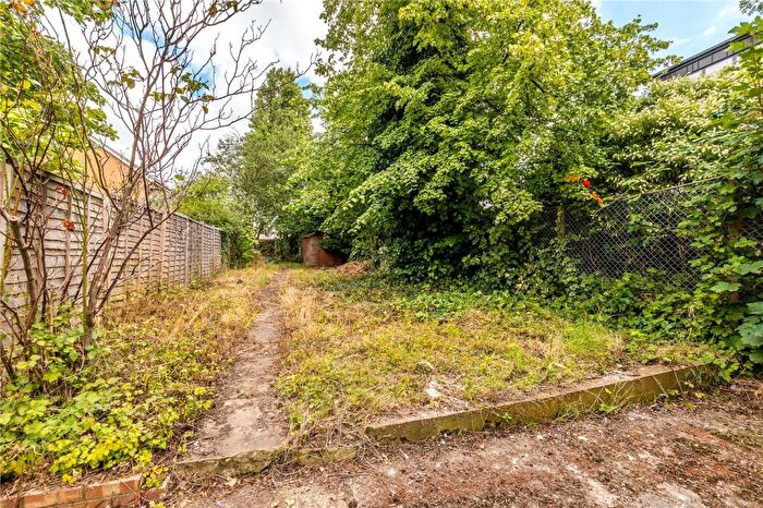 4 Bedroom Semi-Detached House For Sale In Barry Road, East Dulwich, London, SE22