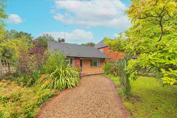 2 Bedroom Bungalow To Rent In Nine Mile Ride, Finchampstead, Finchampstead, Wokingham, RG40