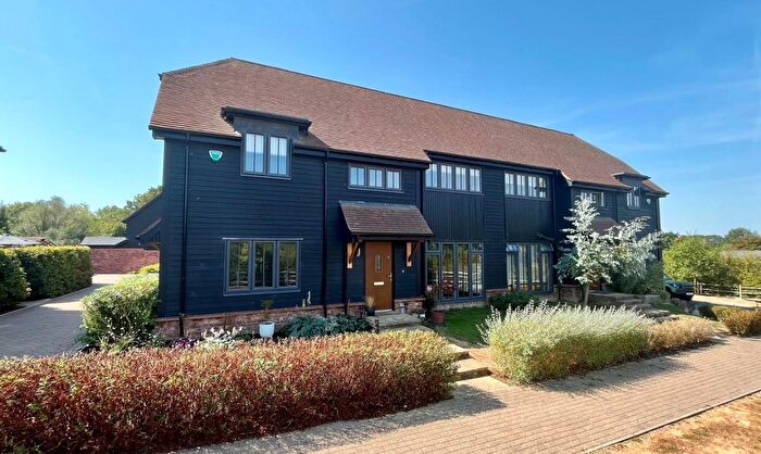 4 Bedroom Semi-Detached House For Sale In Fullers Way, Biddenden, Ashford, Kent, TN27