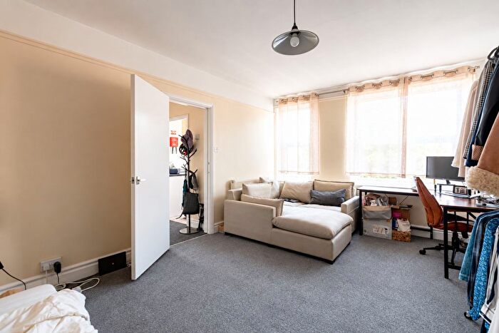 1 Bedroom Flat To Rent In Divinty Road, Oxford, OX4