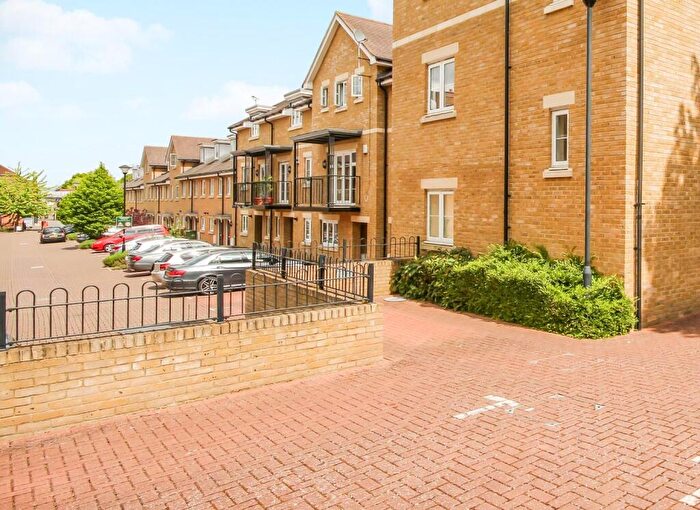 4 Bedroom Town House To Rent In Harberton Heights, Headington, Oxford, OX3