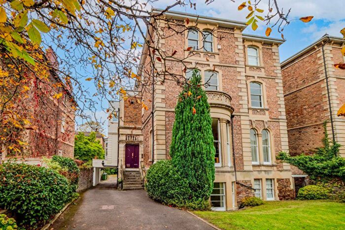 1 Bedroom Flat For Sale In Pembroke Road, Clifton, BS8