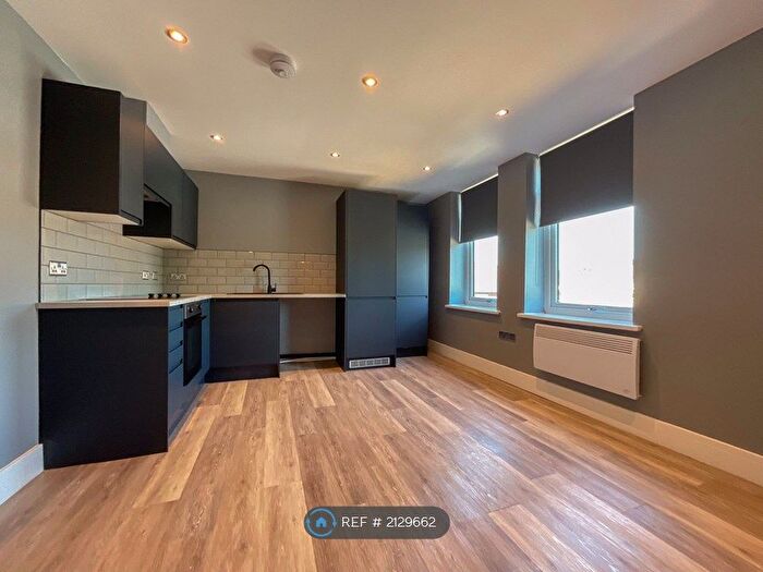 1 Bedroom Flat To Rent In Belle Vue Avenue, Doncaster, DN4