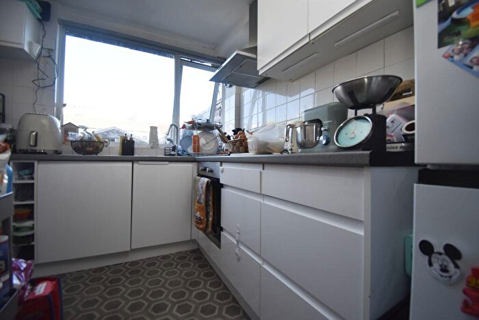 1 Bedroom Terraced House For Sale In Pentland Close, Buckskin, RG22