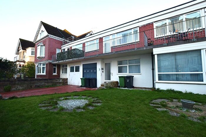 2 Bedroom Flat To Rent In Bedford Avenue, Bexhill-On-Sea, TN40