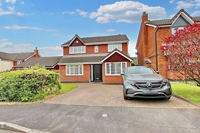 4 Bedroom Detached House For Sale In Sedgefield Road, Radcliffe, M26