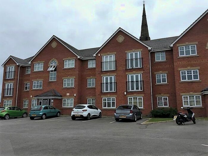 2 Bedroom Flat To Rent In Flat, Tapestry Gardens, Birkenhead, CH41
