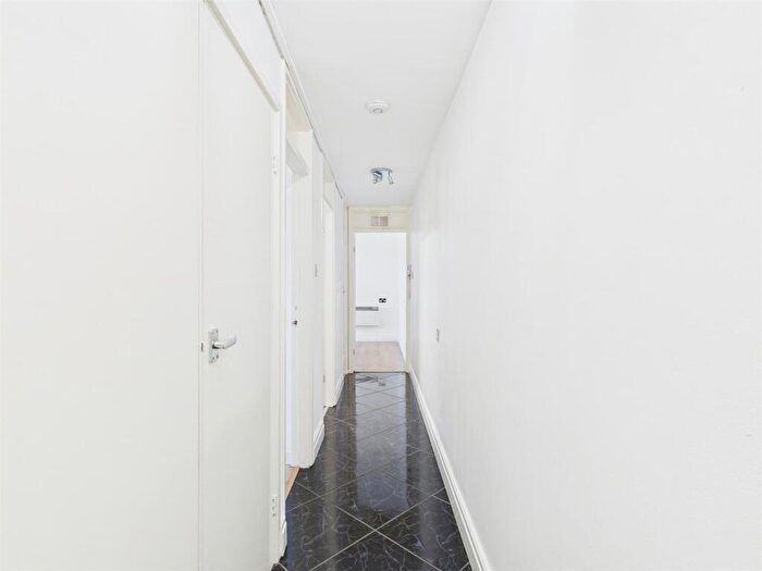 1 Bedroom Flat To Rent In Sandbrook Court, Wirral, CH46