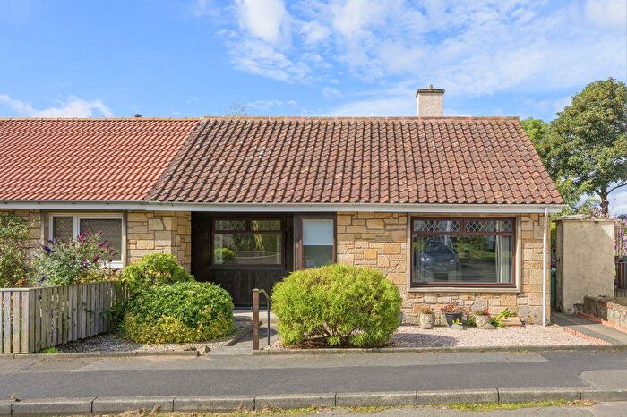 1 Bedroom End Of Terrace House For Sale In Sandilands, Limekilns, KY11