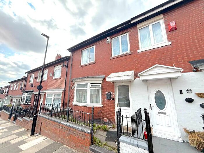 3 Bedroom Terraced House For Sale In Fairholm Road, Newcastle Upon Tyne, NE4