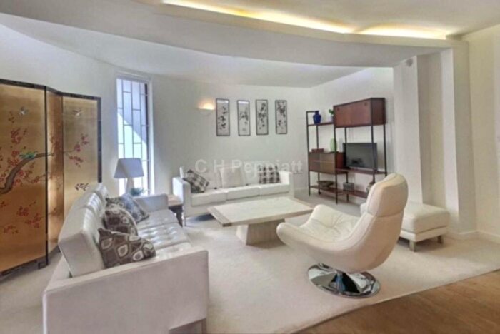 2 Bedroom Mews To Rent In Newbury Mews, Kentish Town, NW5