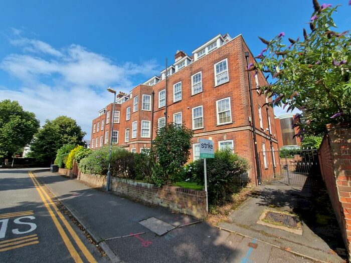 1 Bedroom Flat To Rent In Stirling Road, Birmingham, B16