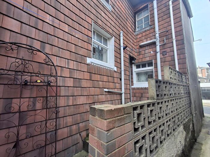 1 Bedroom Flat To Rent In George Street, Ryde, PO33