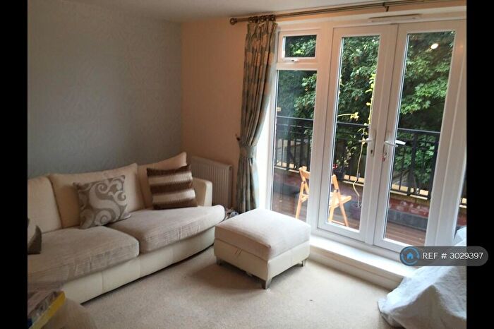 3 Bedroom Terraced House To Rent In Kendrick Grove, Birmingham, B28