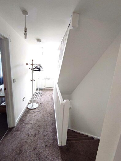 5 Bedroom Terraced House For Sale In Wheler Street, Manchester, M11