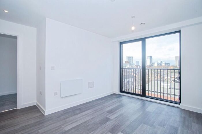 1 Bedroom Flat To Rent In Ordsall Lane, Salford, M5