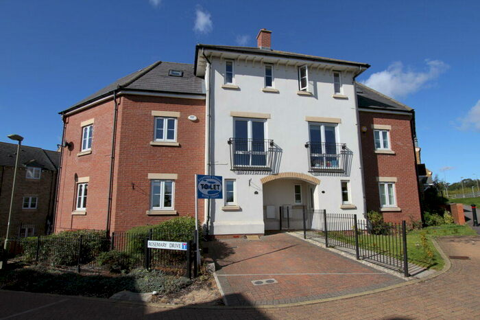 4 Bedroom Semi-Detached House To Rent In Rosemary Drive, Banbury, Oxon, OX16