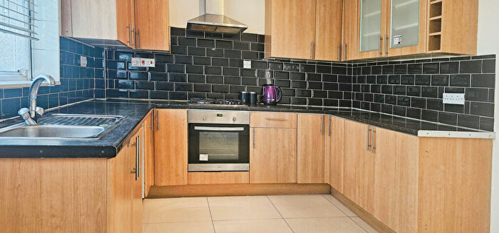 3 Bedroom Terraced House To Rent In Peterstone Road, London, SE2