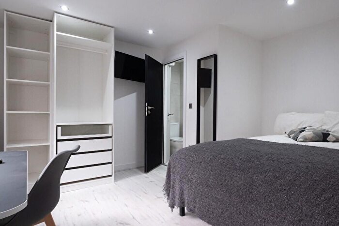 9 Bedroom Semi-Detached House To Rent In High Street, Lincoln, LN5