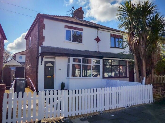 Houses for sale & to rent in FY3 7DY, Brooklyn Avenue, Layton Blackpool