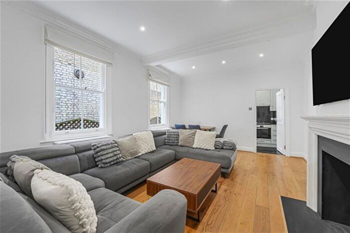 2 Bedroom Flat To Rent In Lambrook Terrace, Fulham, SW6