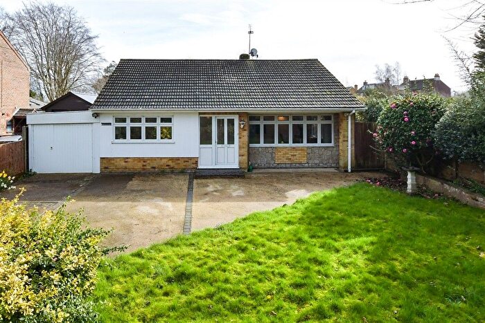 3 Bedroom Detached House For Sale In Lested Lane, Chart Sutton, Maidstone, Kent, ME17