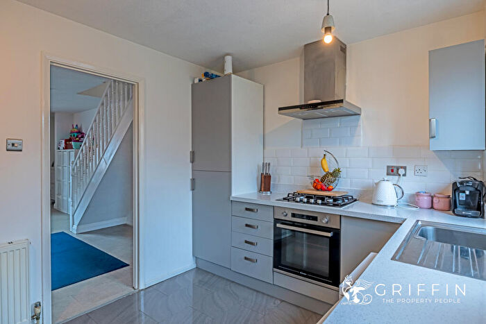 2 Bedroom Semi-Detached House For Sale In Sundew Court, Grays, RM17