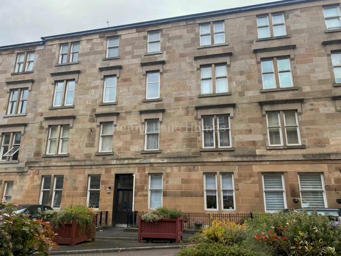 3 Bedroom Flat To Rent In Bathgate Street, Dennistoun, Glasgow, G31