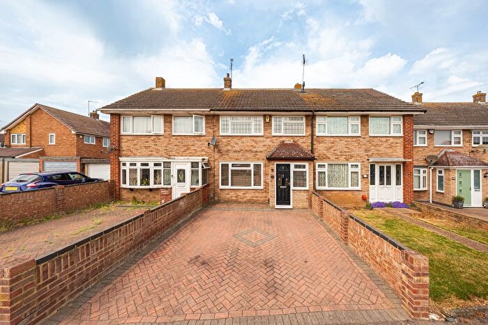 3 Bedroom Terraced House For Sale In Whinfell Way, Gravesend, Kent, DA12