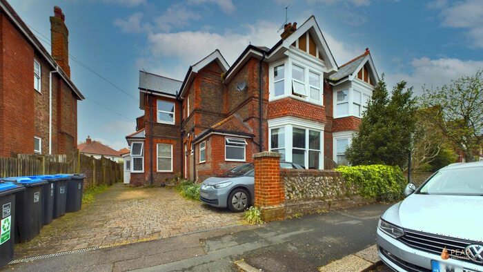 2 Bedroom Apartment To Rent In Salisbury Road, Worthing, BN11