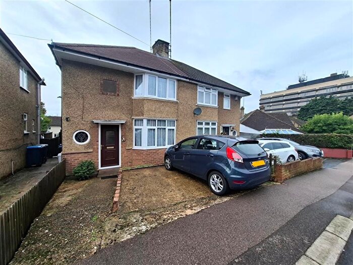 2 Bedroom Property To Rent In Corner Hall Avenue, Hemel Hempstead, HP3