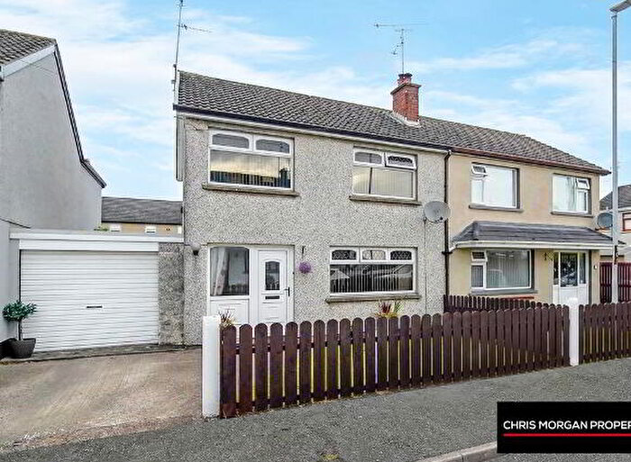 3 Bedroom Semi-Detached House For Sale In Roan Park, Dungannon, BT70
