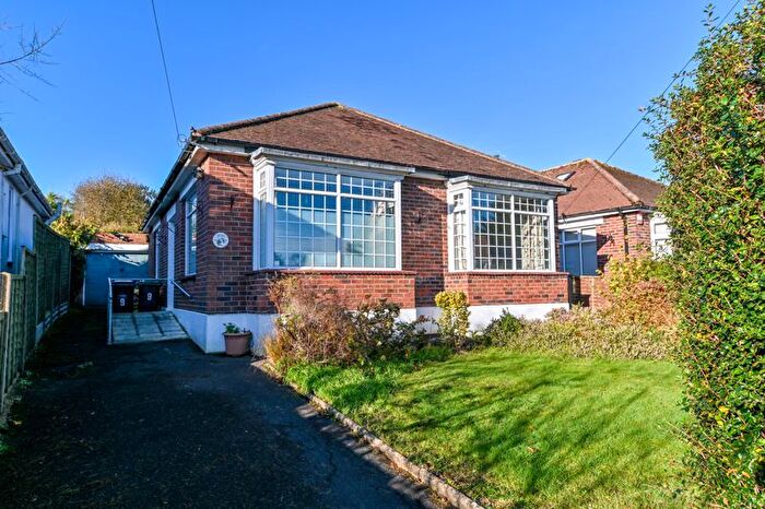 2 Bedroom Detached Bungalow For Sale In The Crest, Widley, PO7