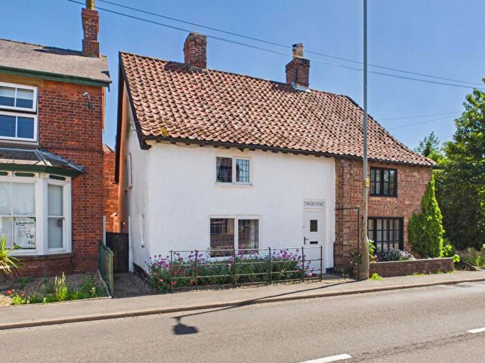 2 Bedroom House For Sale In Main Street, Mareham-Le-Fen, Boston, PE22