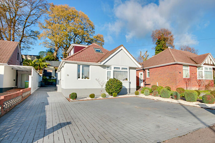 4 Bedroom Chalet For Sale In Sholing! Heavily Extended And Improved! Open Plan Living!, SO19