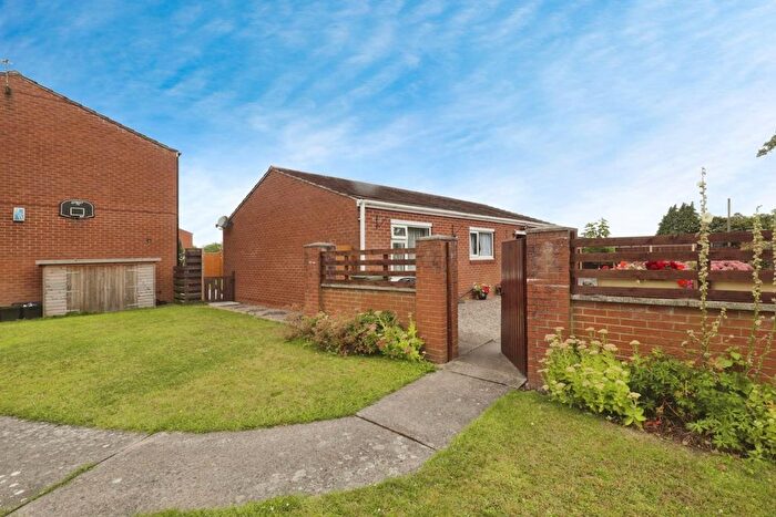3 Bedroom Detached Bungalow For Sale In De Mowbray Court, Askham Richard, York, YO23