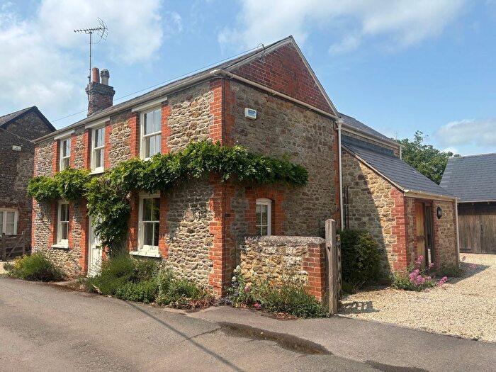 4 Bedroom Detached House For Sale In Eastmans Cottage, Little Coxwell, Faringdon, SN7