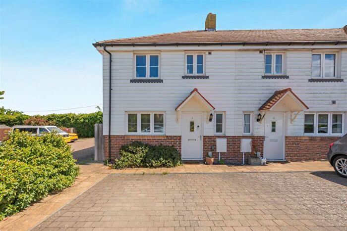 3 Bedroom End Of Terrace House For Sale In St Lawrence Crescent, Coxheath, Maidstone, ME17
