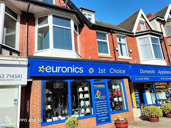 4 Bedroom Duplex To Rent In St. Davids Road South, Lytham St. Annes, FY8