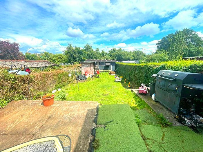 2 Bedroom Maisonette To Rent In Highmead Crescent, Wembley, Middlesex, HA0