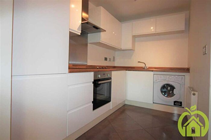 2 Bedroom Apartment To Rent In Maxim Tower, Romford, RM1
