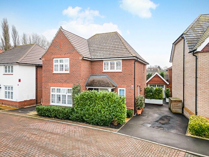 4 Bedroom Detached House For Sale In Mead Avenue, Hauxton, CB22